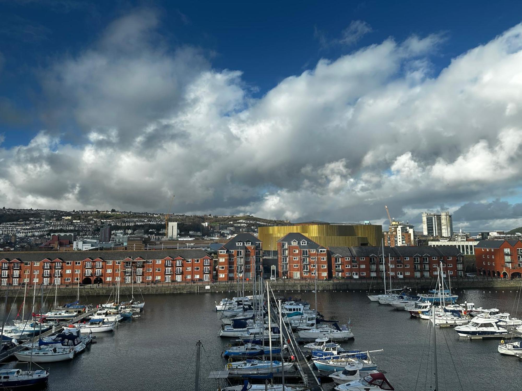 Coastline Apt Nearby The Beach Swansea Exterior foto